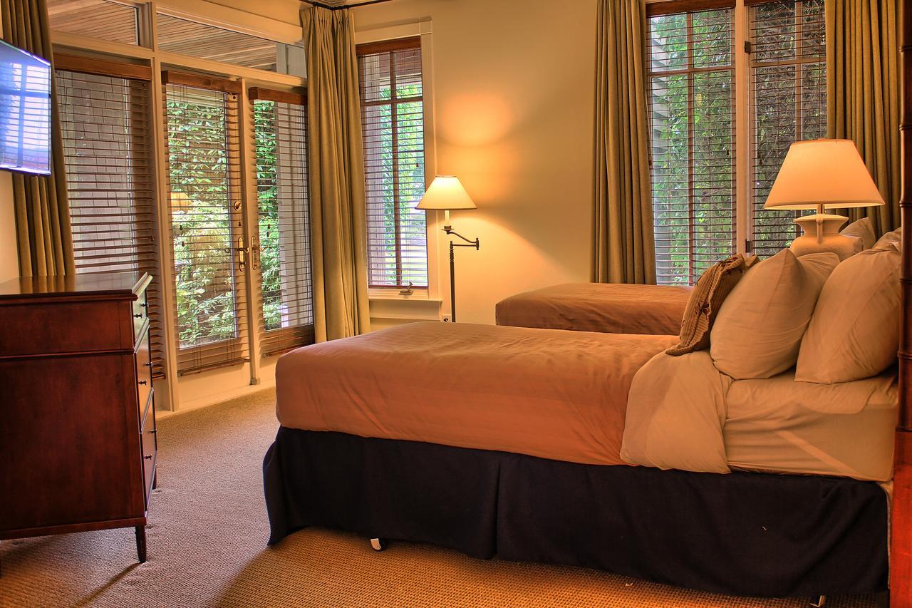 Poets Cove Resort & Spa Bedwell Harbour Εξωτερικό φωτογραφία